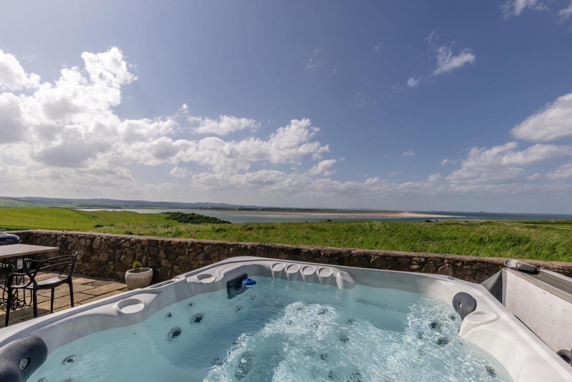 Budle Newton - North East Escapes Bamburgh Exterior photo
